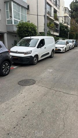 מודעת רכב סיטרואן ברלינגו