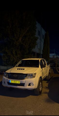 טויוטה היילקס