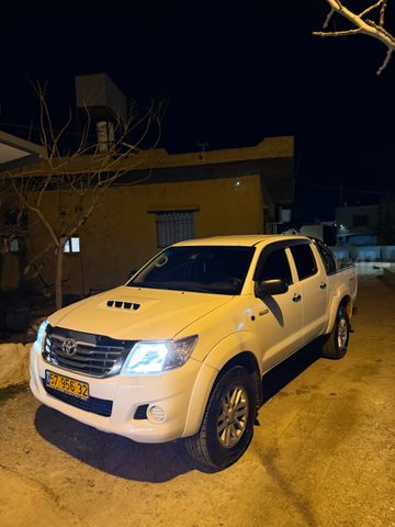 טויוטה היילקס