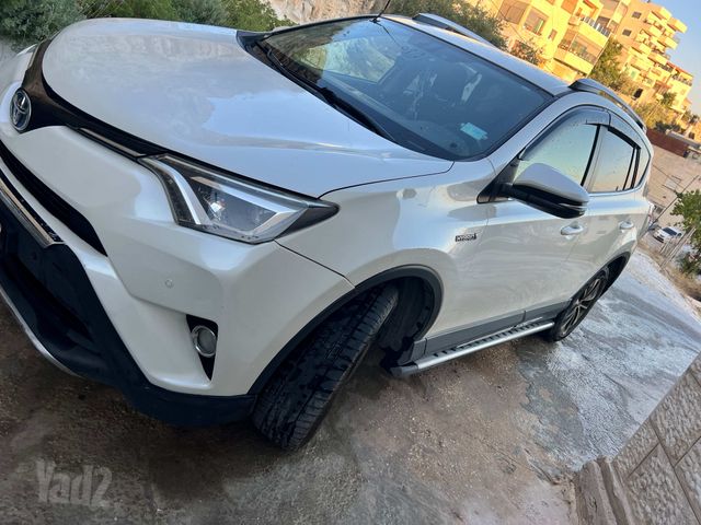 מודעת רכב טויוטה RAV4