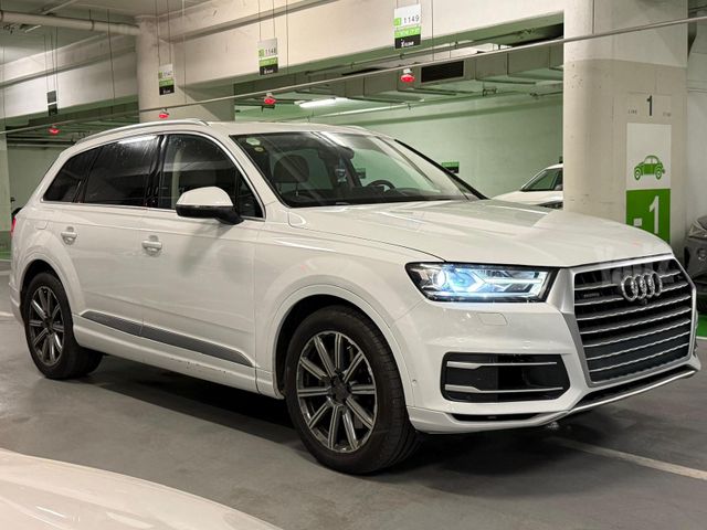 Q7 Luxury אוט׳ דיזל 3.0 (272 כ״ס)