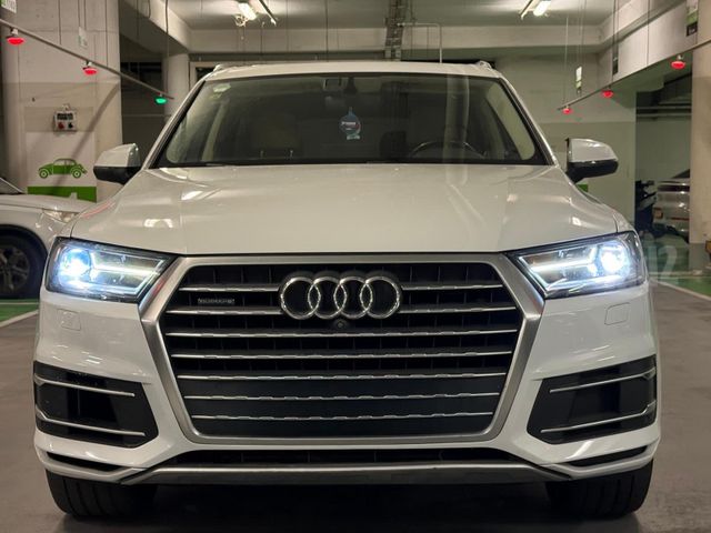אאודי Q7