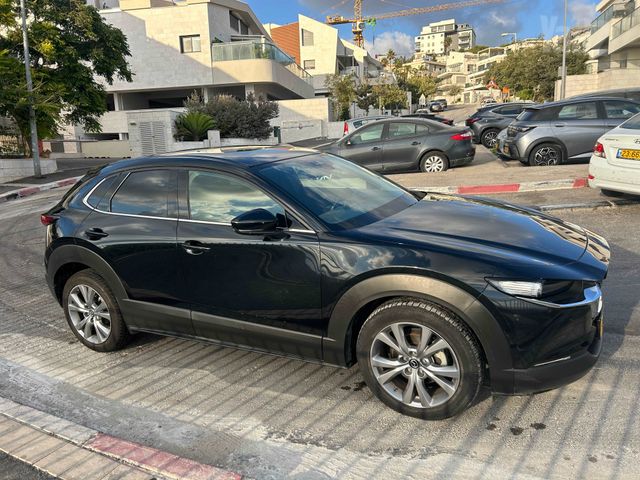 מאזדה CX-30