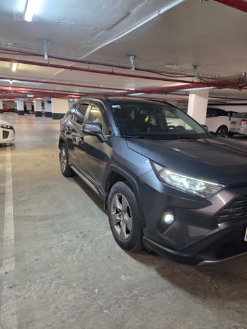 טויוטה RAV4
