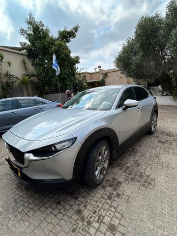 מאזדה CX-30