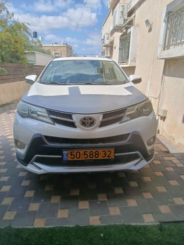 מודעת רכב טויוטה RAV4