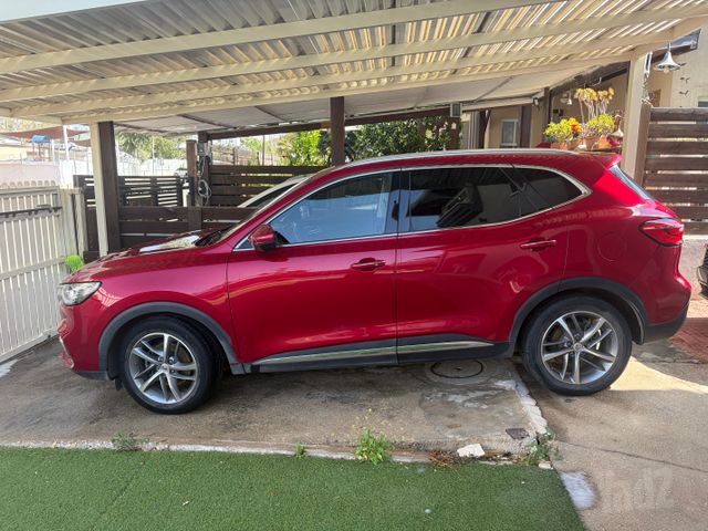 אם ג'י EHS PHEV