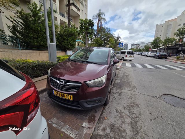 קרוסלנד X Enjoy אוט׳ 1.2 (110 כ״ס)
