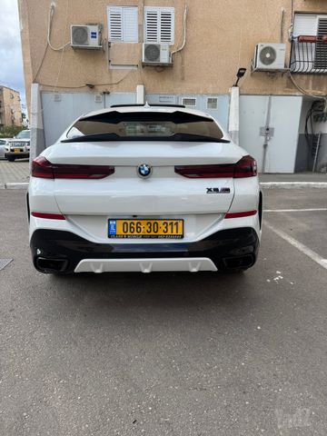 ב מ וו X6