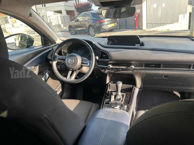 מאזדה CX-30