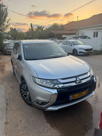 מודעת רכב מיצובישי אאוטלנדר