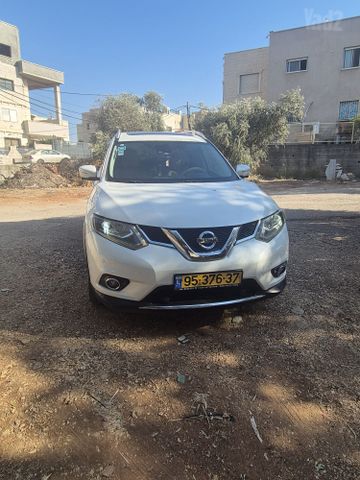 ניסאן אקס טרייל