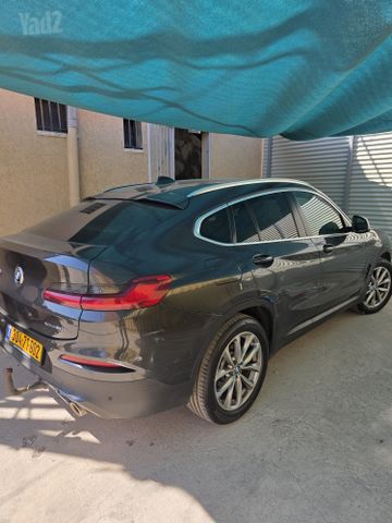 מודעת רכב ב מ וו X4
