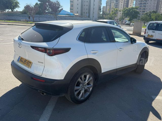 מאזדה CX-30