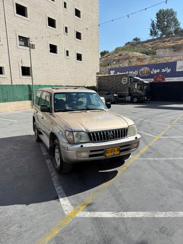מודעת רכב טויוטה לנד קרוזר