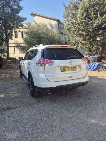 מודעת רכב ניסאן אקס טרייל