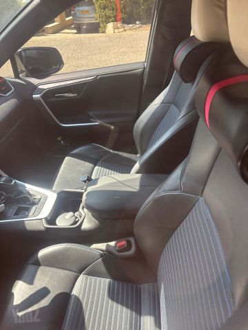 טויוטה RAV4