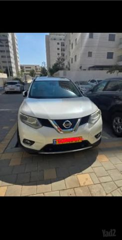 ניסאן אקס טרייל
