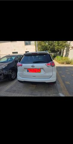 ניסאן אקס טרייל
