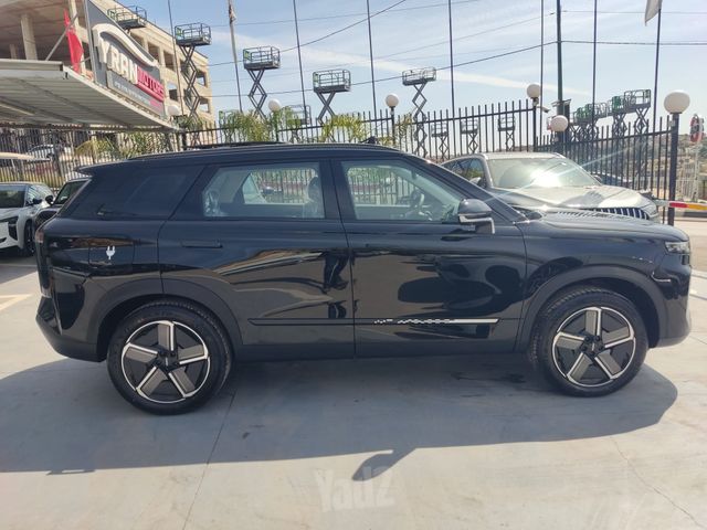 ג'אקו J7