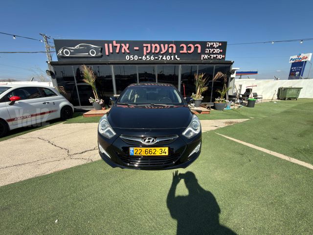 יונדאי i40