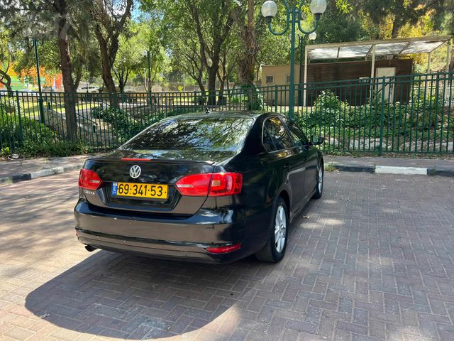 פולקסווגן ג'טה 