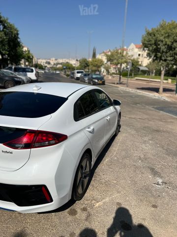מודעת רכב יונדאי איוניק