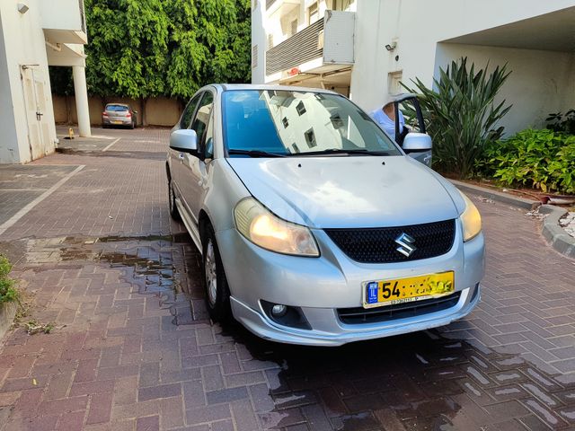 סוזוקי SX4