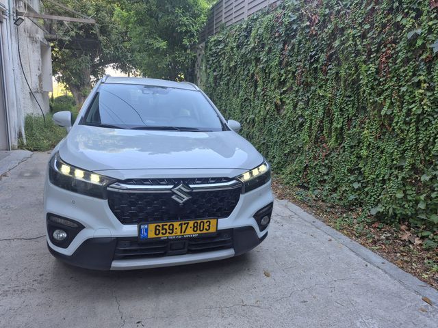 סוזוקי S-Cross