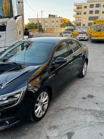 רנו מגאן