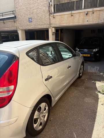 יונדאי i30