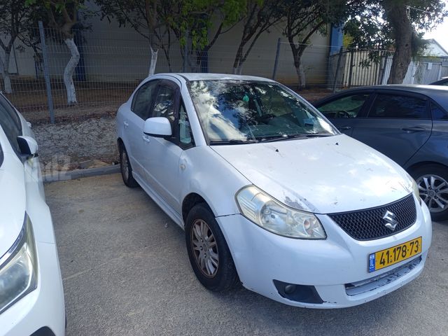 סוזוקי SX4