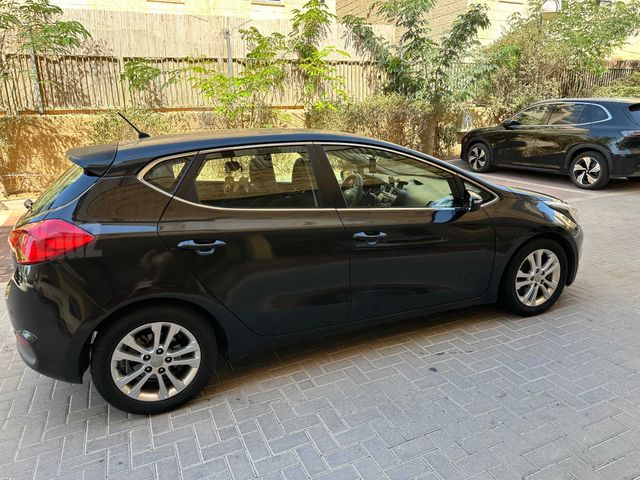 מודעת רכב קיה סיד