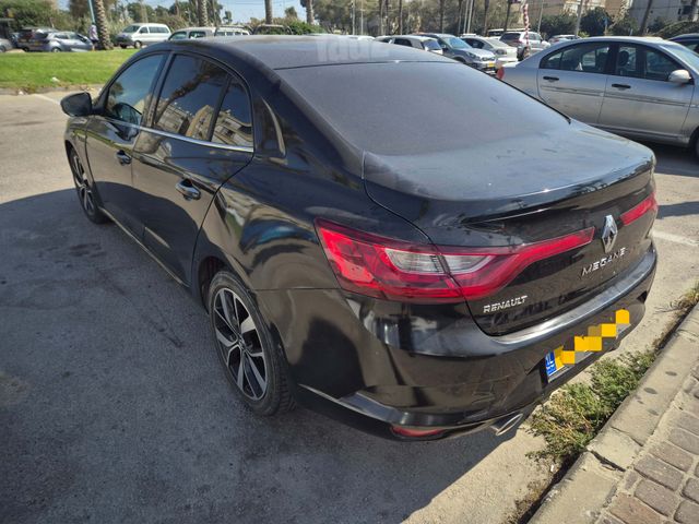 רנו מגאן