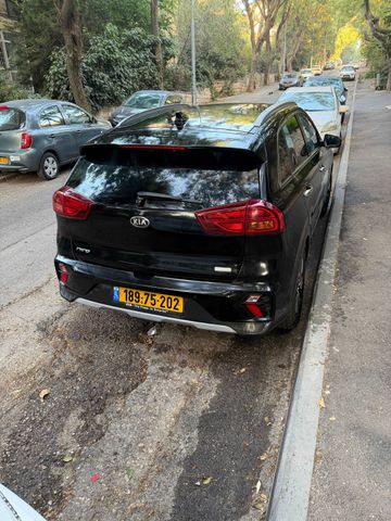 קיה נירו