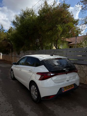 מודעת רכב יונדאי i20