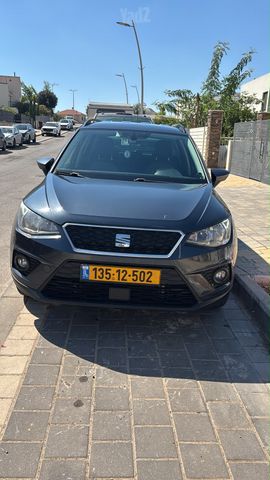 מודעת רכב סיאט ארונה