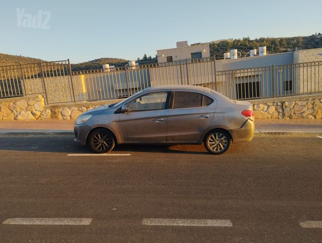 מיצובישי אטראז'