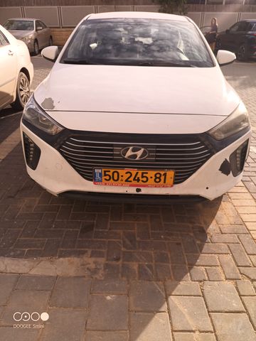 יונדאי איוניק