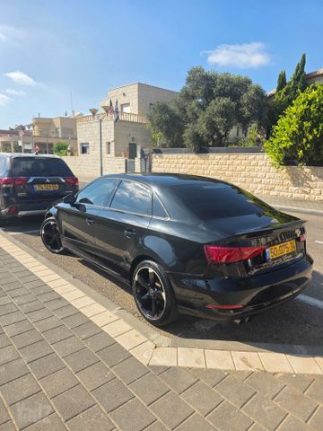 אאודי A3