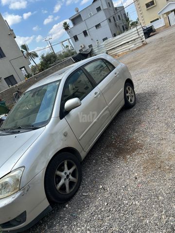 מודעת רכב טויוטה קורולה