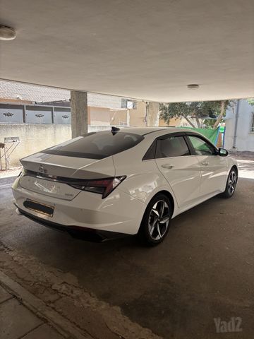 יונדאי אלנטרה