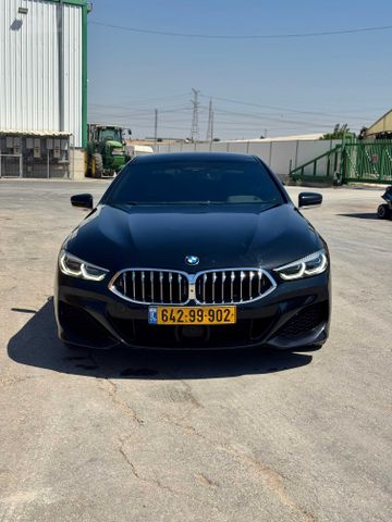 מודעת רכב ב מ וו סדרה 8