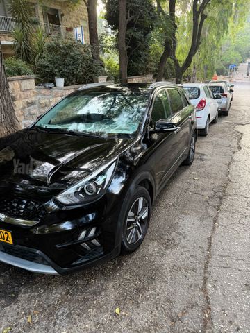קיה נירו