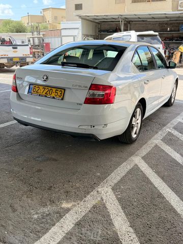 סקודה אוקטביה