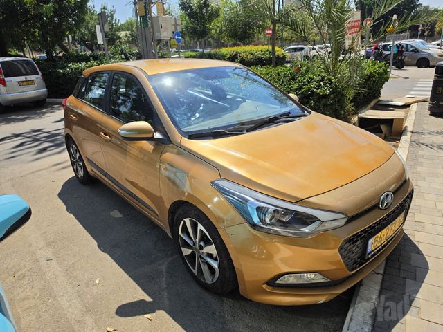 יונדאי i20