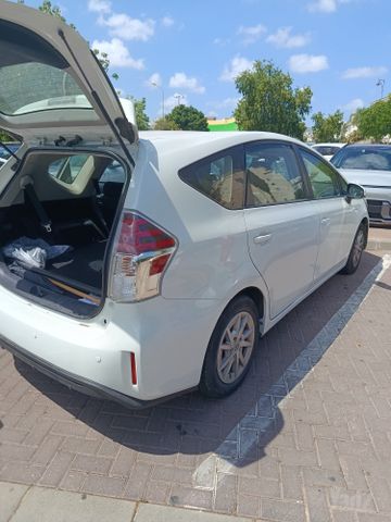 טויוטה פריוס פלוס