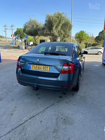 סקודה אוקטביה