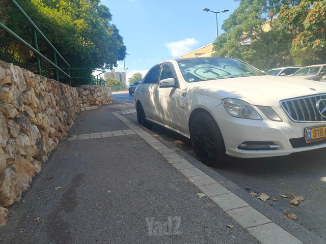 מרצדס-בנץ E-class