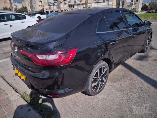 רנו מגאן